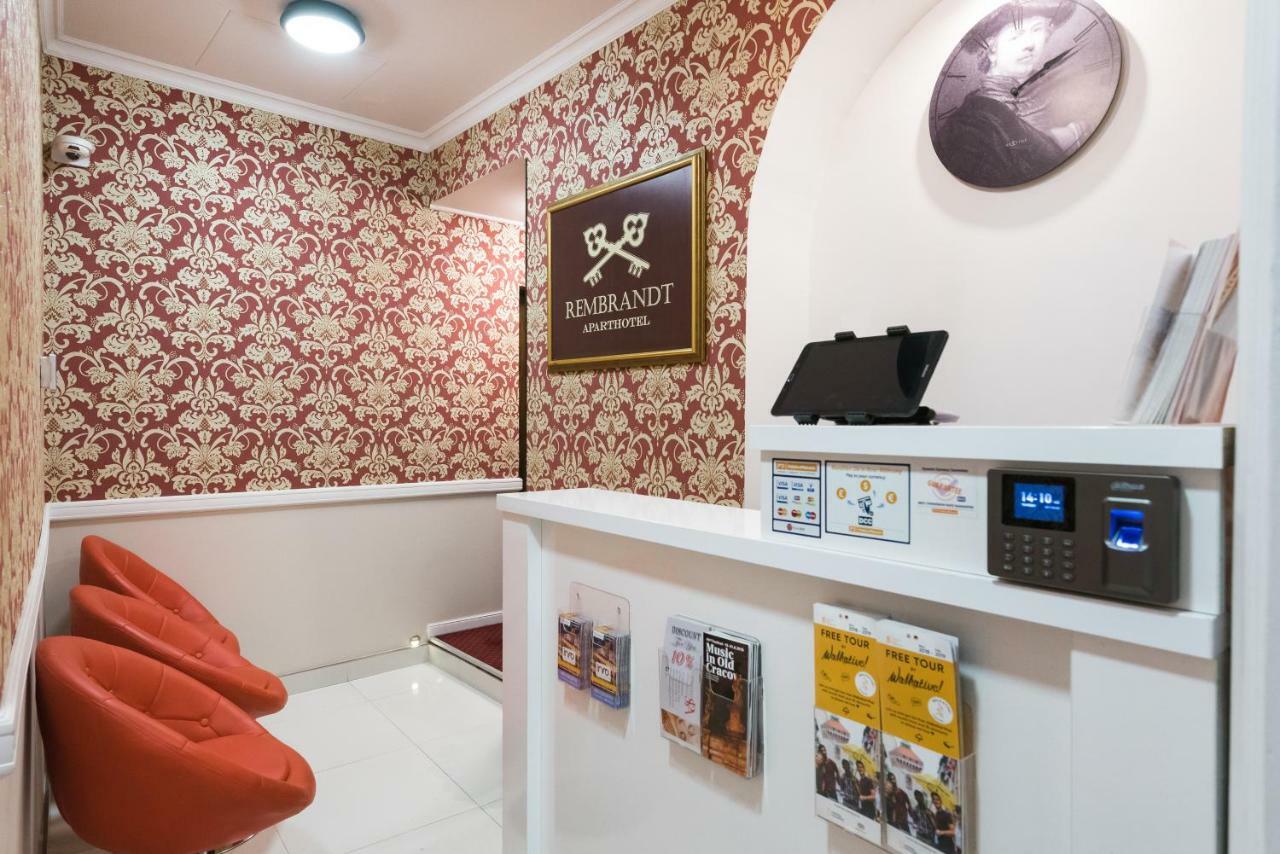 Rembrandt Aparthotel Краков Экстерьер фото